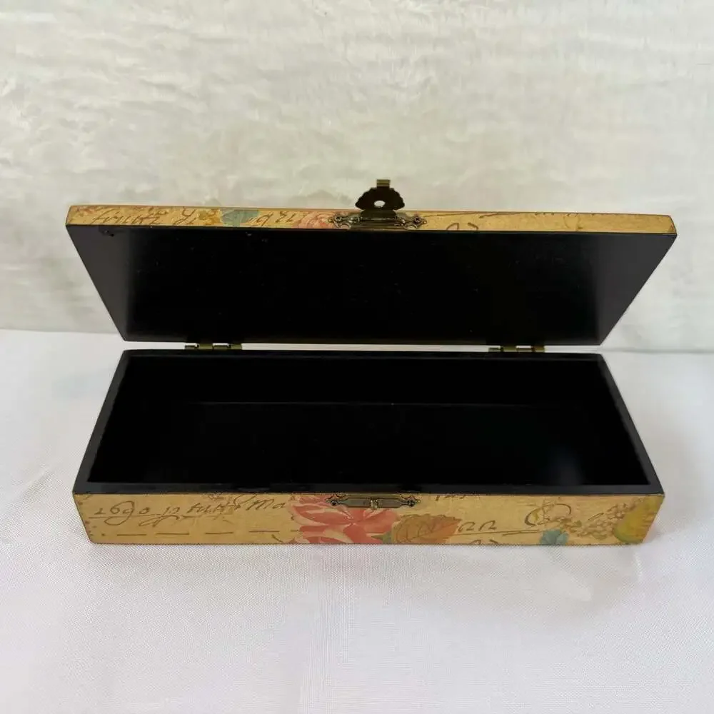 2 small memory keepsake boxes Victorian découpage style floral